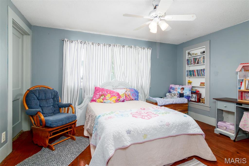 425 Rountree Street Hillsboro, IL 62049 - Photo 15 of 18 Gallery Image 15