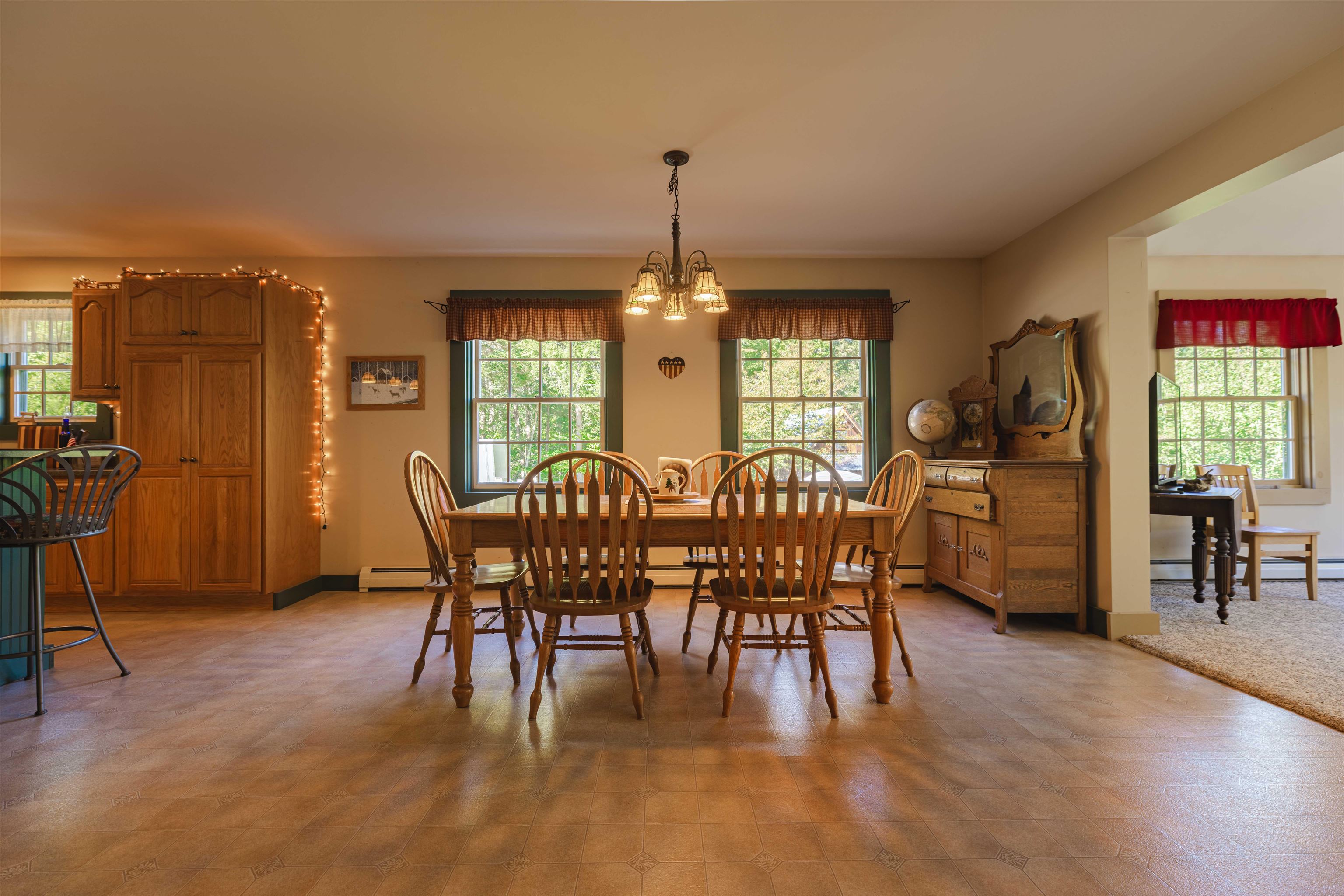 916 Wiswall Hill Road Townshend, VT 05353 - Photo 6 of 31