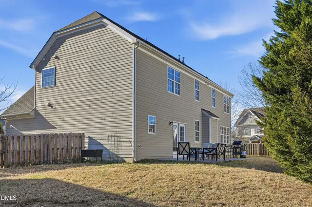 $425,000 | 5401 Onyx Mill Court, Raleigh, NC 27616