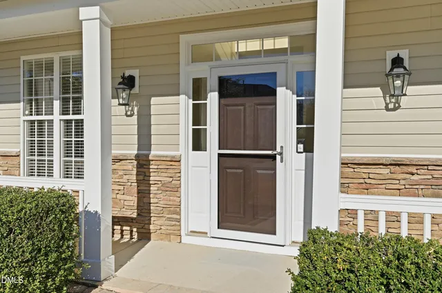 $425,000 | 5401 Onyx Mill Court, Raleigh, NC 27616