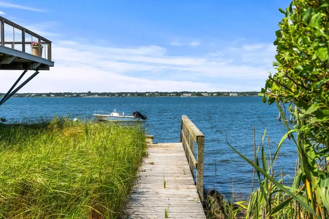 $8,499,000 | 617 Dune Road, Westhampton, NY 11978