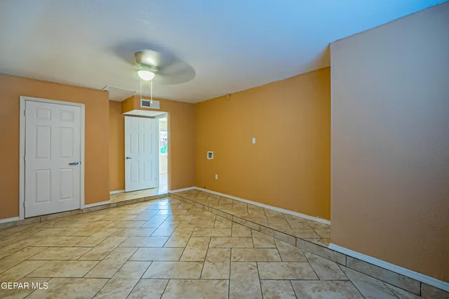 a view of a house with a big yard