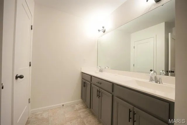 $440,000 | 205 Eisenhower Boulevard, Troy, IL 62294