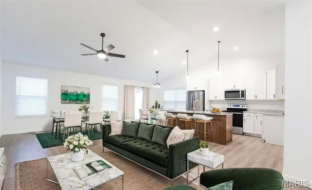 $440,000 | 205 Eisenhower Boulevard, Troy, IL 62294