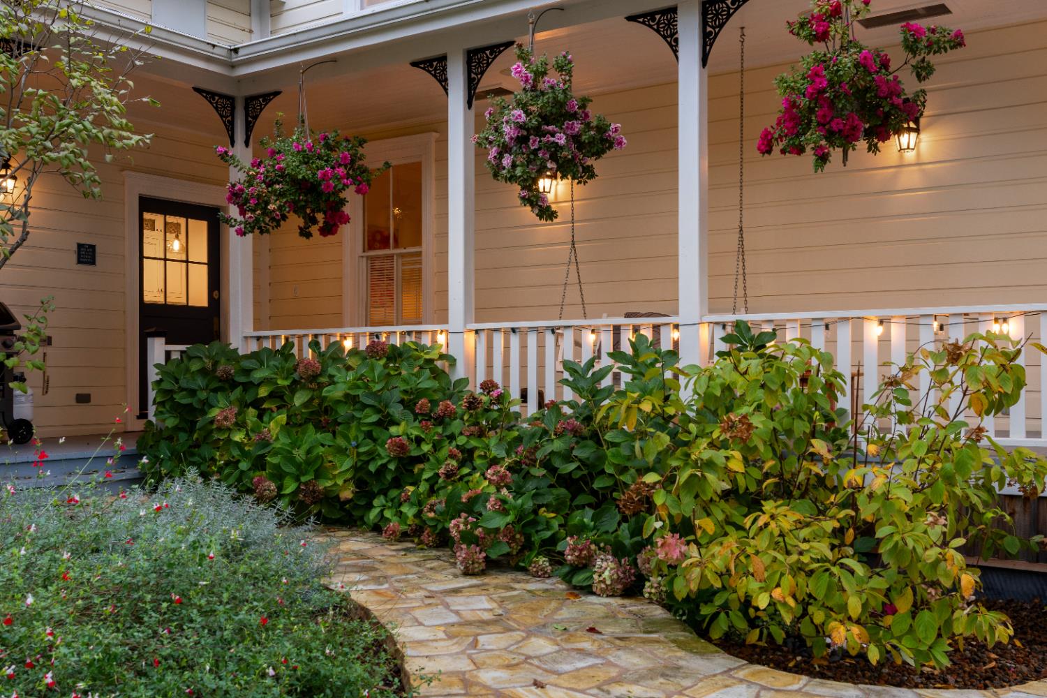 990 Thompson Way Placerville, CA 95667 - Photo 54 of 70 a vase with flowers sitting on a floor