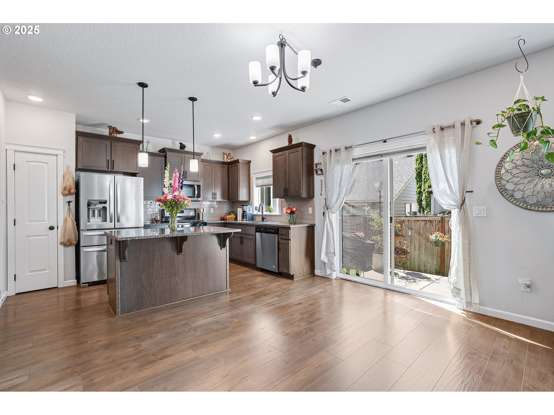 1005 South Nectarine Street Cornelius, OR 97113 - Photo 11 of 33