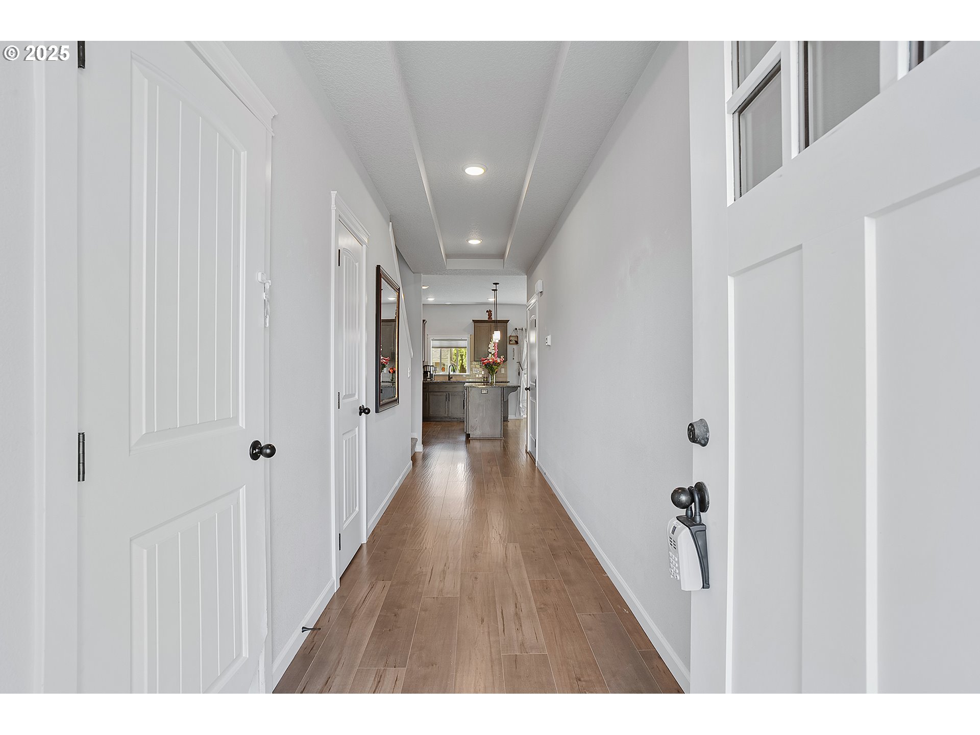 1005 South Nectarine Street Cornelius, OR 97113 - Photo 3 of 33