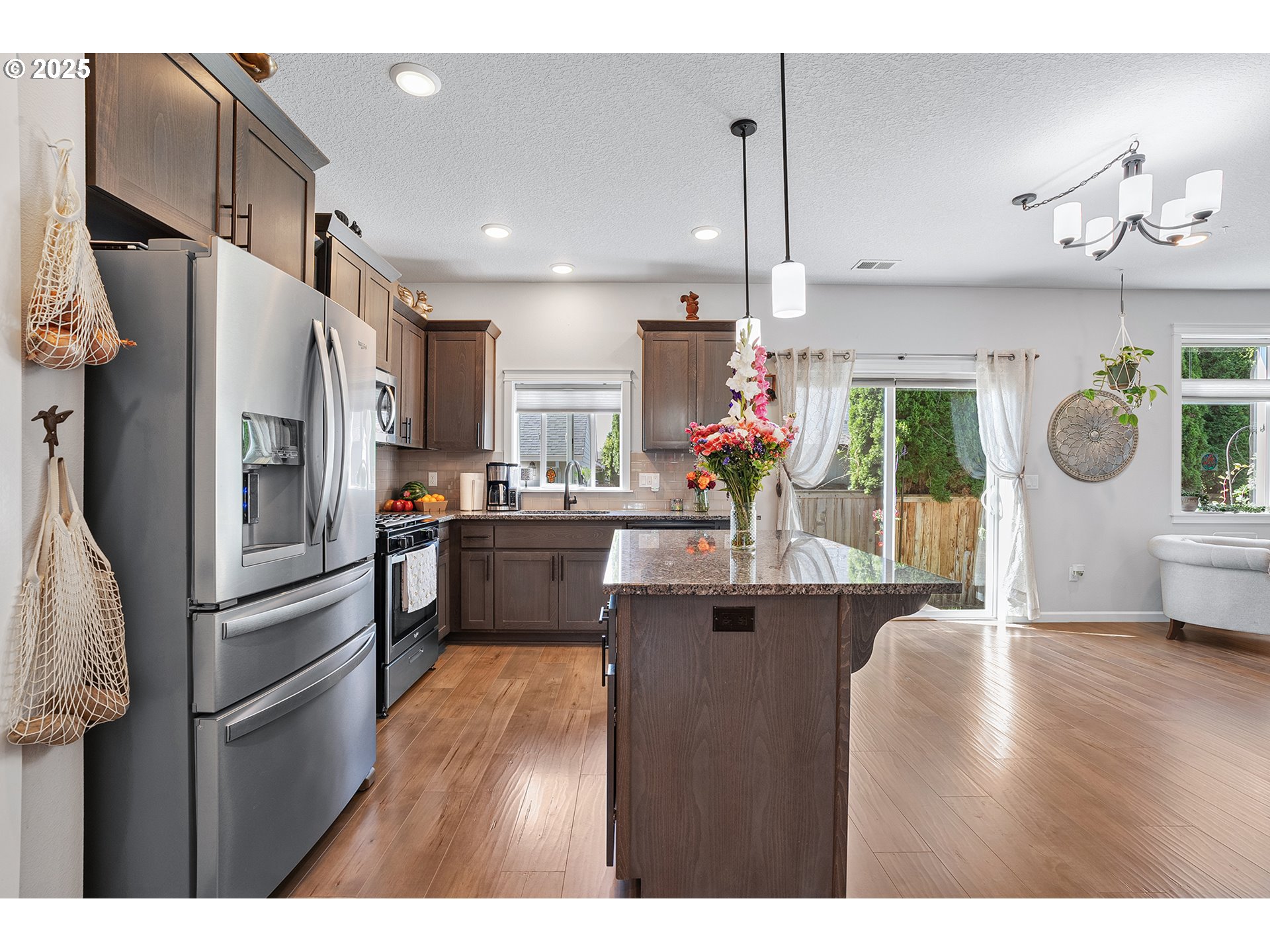 1005 South Nectarine Street Cornelius, OR 97113 - Photo 5 of 33