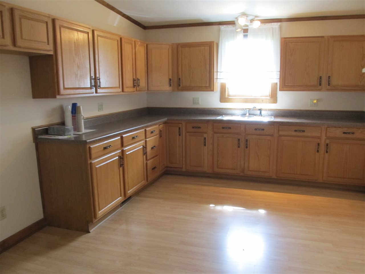 527 Studebaker Street Decatur, IN 46733 - Photo 2 of 14
