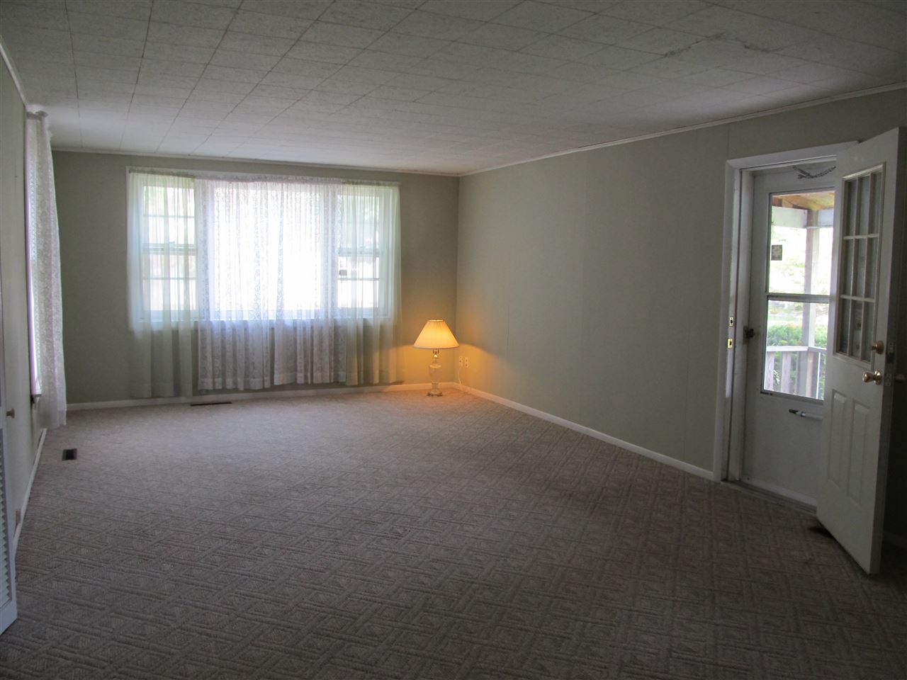 527 Studebaker Street Decatur, IN 46733 - Photo 10 of 14