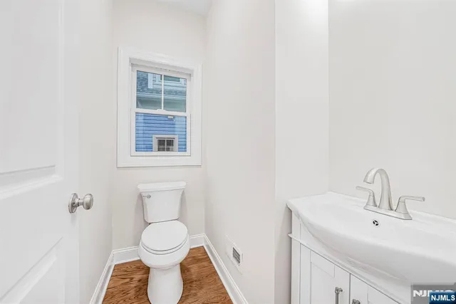 $749,000 | 18 Birdie Lane, Boonton, NJ 07005