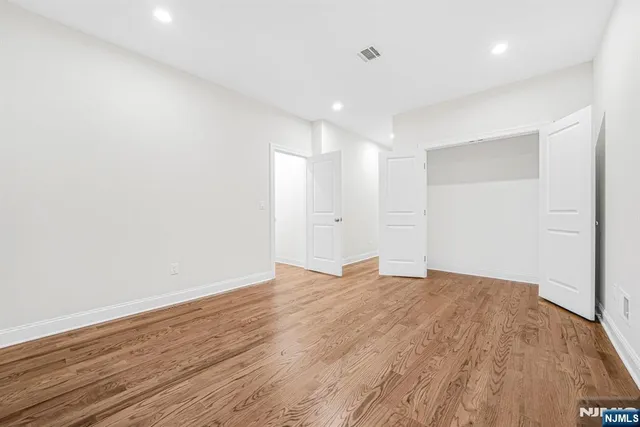 $749,000 | 18 Birdie Lane, Boonton, NJ 07005