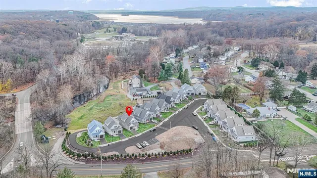 $749,000 | 18 Birdie Lane, Boonton, NJ 07005