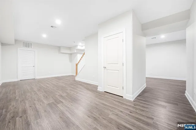 $749,000 | 18 Birdie Lane, Boonton, NJ 07005