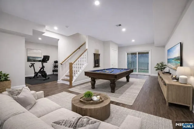 $749,000 | 18 Birdie Lane, Boonton, NJ 07005