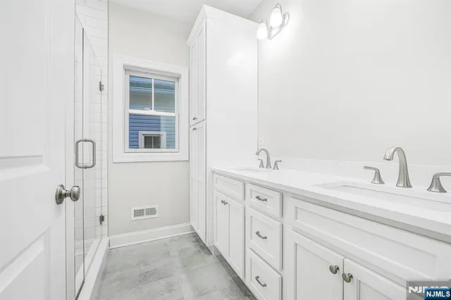 $749,000 | 18 Birdie Lane, Boonton, NJ 07005