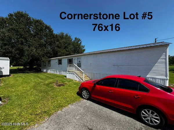 $1,510,870 | 108 Smiths Mobile Home Park Lane, Chinquapin, NC 28521