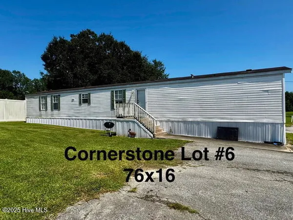 $1,510,870 | 108 Smiths Mobile Home Park Lane, Chinquapin, NC 28521