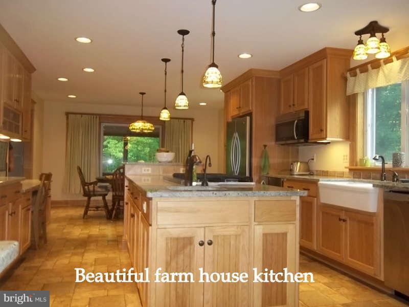 1428 Ridge Road Whiteford, MD 21160 - Photo 4 of 29 Kitchen