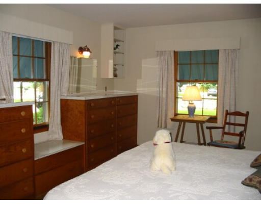 2 Ranch Avenue Easthampton, MA 01027 - Photo 10 of 10 Gallery Image 10