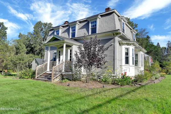 $6,500 | 13 Pittsfield Road, Lenox, MA 01240