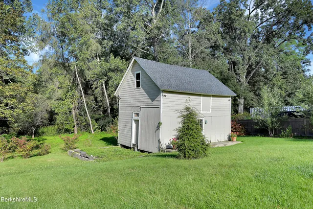 $6,500 | 13 Pittsfield Road, Lenox, MA 01240