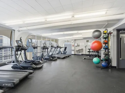 $379,900 | 300 North State Street, Unit 2409, Chicago, IL 60654