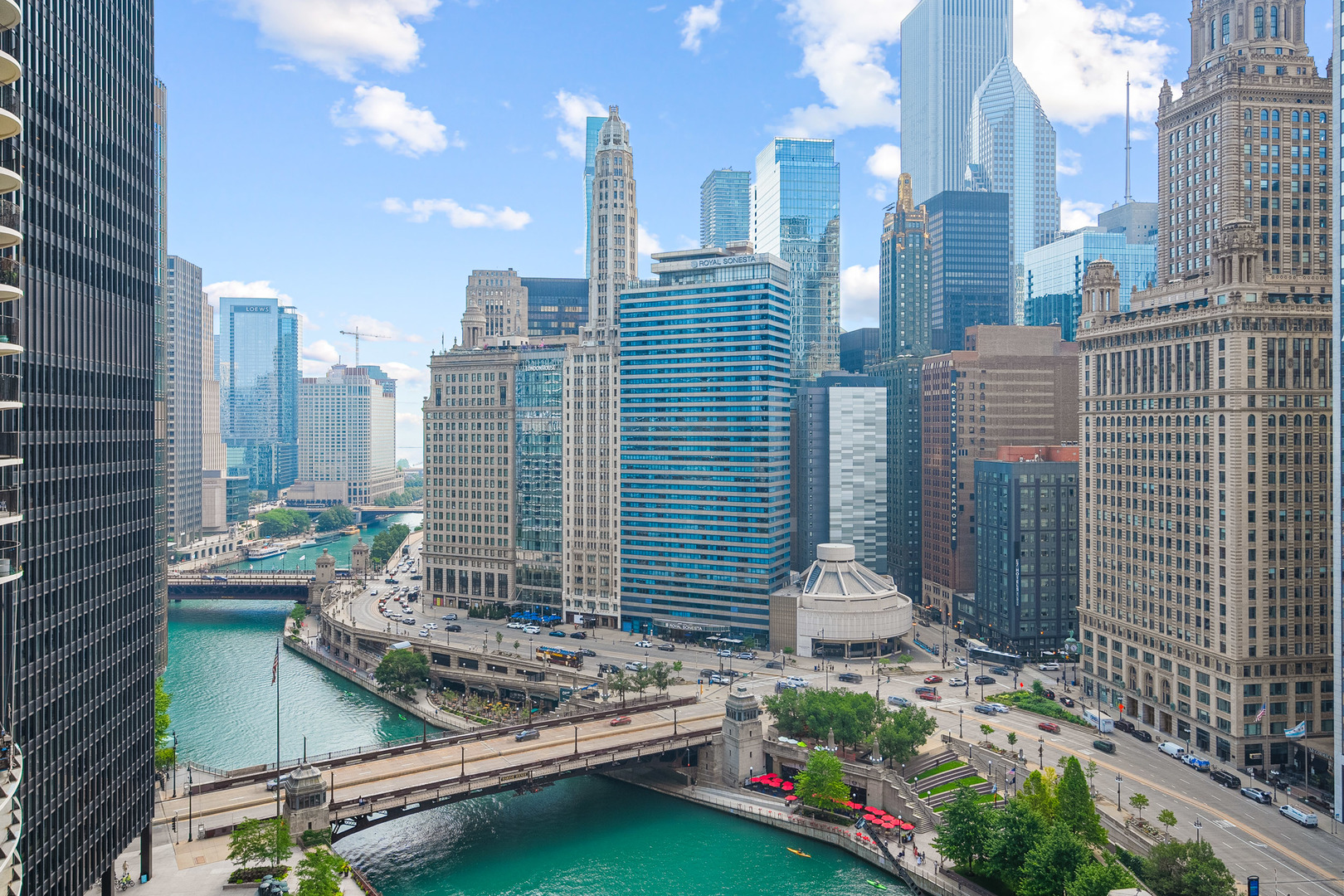 300 North State Street, Unit 2409 Chicago, IL 60654 - Photo 4 of 31