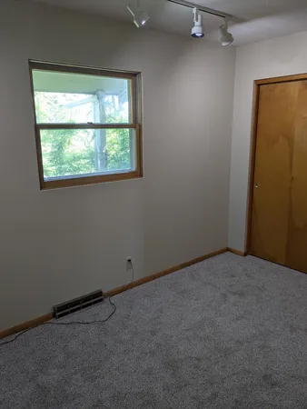 $369,000 | 31457 Straw School Road, Shannon, IL 61078