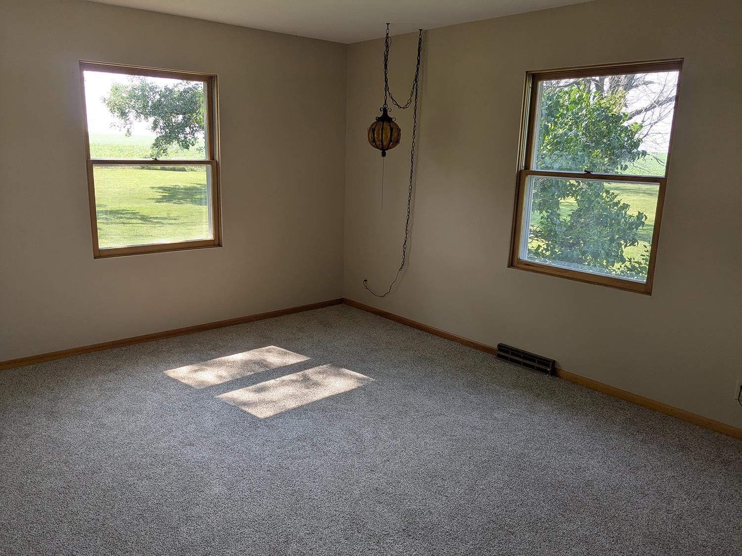 31457 Straw School Road Shannon, IL 61078 - Photo 30 of 41