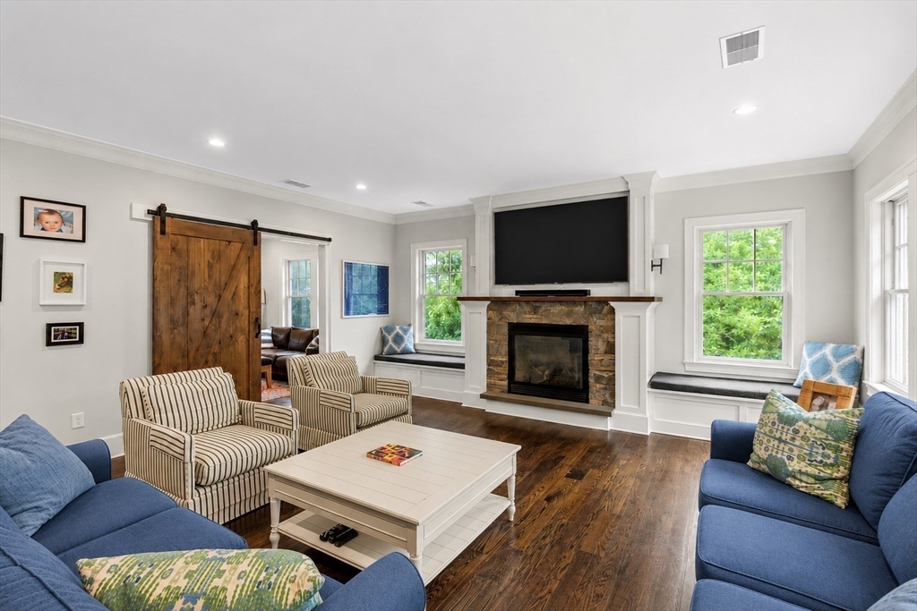 54 Rust Way Cohasset, MA 02025 - Photo 10 of 33