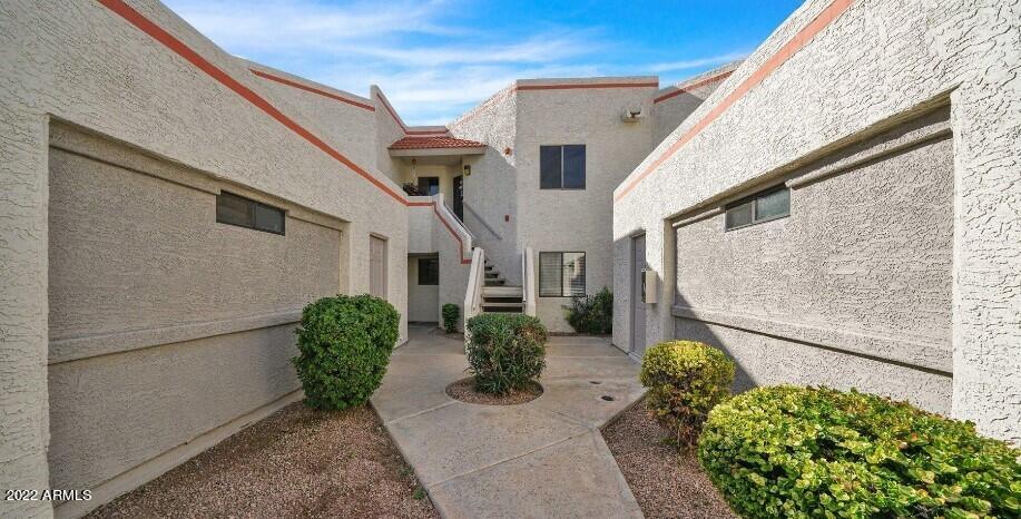985 North Granite Reef Road, Unit 132 Scottsdale, AZ 85257 - Photo 13 of 18 Walk way