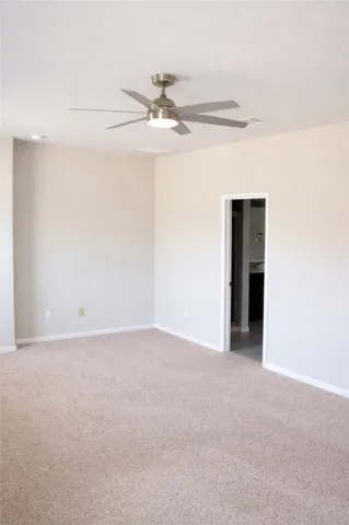 $306,900 | 2923 Vales Point, Fresno, TX 77545