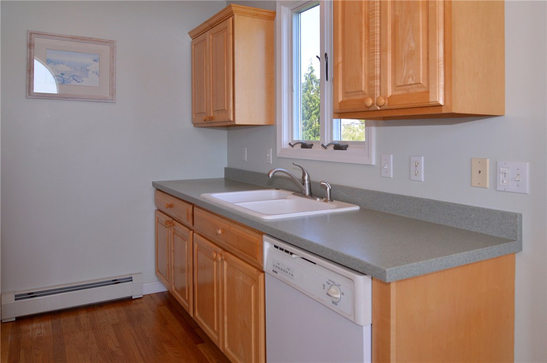 50 Melbourn Road Warwick, RI 02886 - Photo 21 of 25