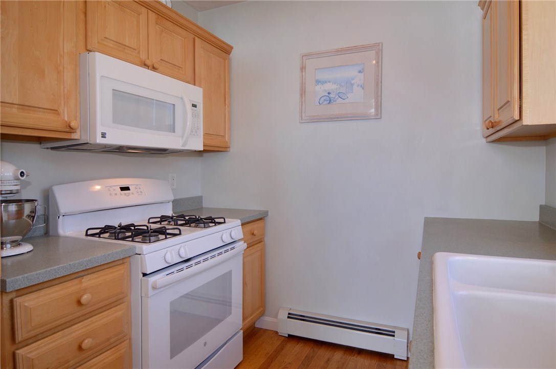 50 Melbourn Road Warwick, RI 02886 - Photo 22 of 25