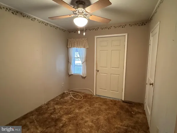 $300,000 | 160 Monmouth Avenue, Sewell, NJ 08080