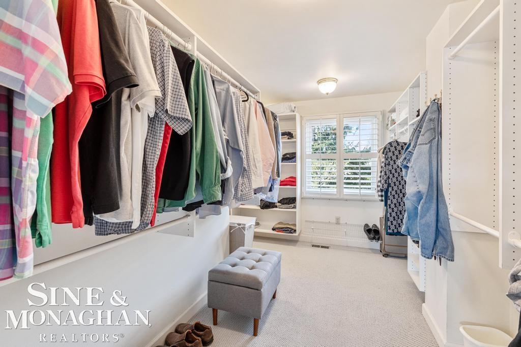 85 South Duval Road Grosse Pointe, MI 48236 - Photo 14 of 49 50103350-13.JPG
