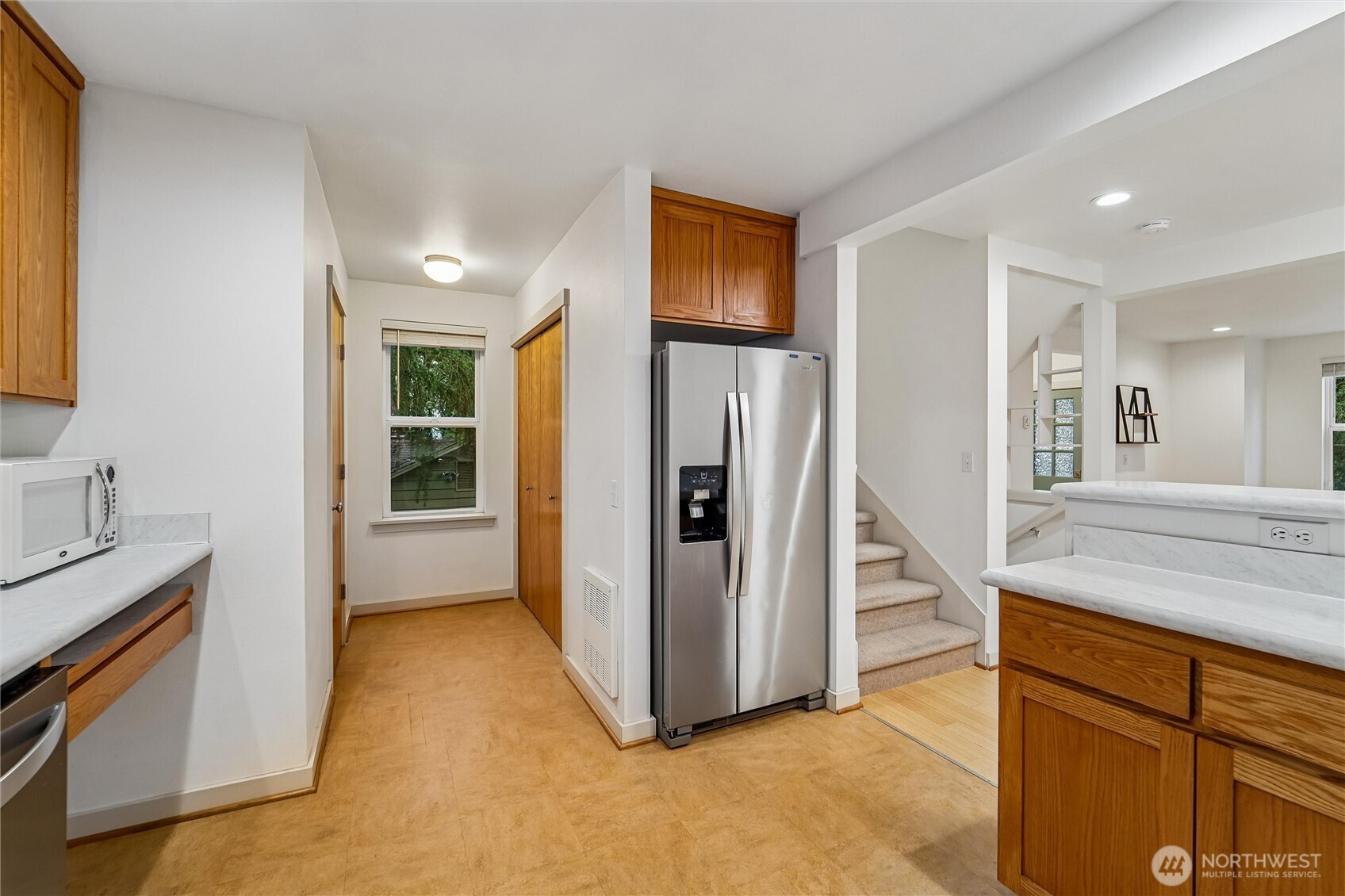 308 North 133rd Street Seattle, WA 98133 - Photo 12 of 34