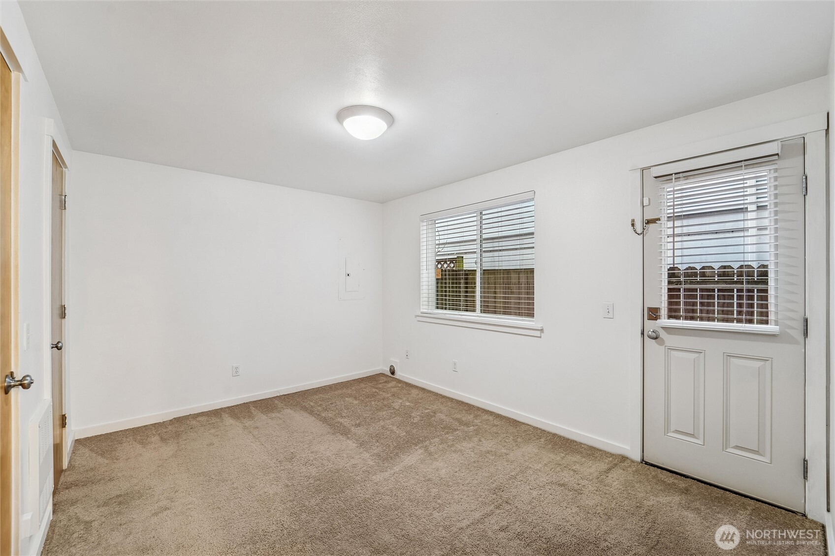 308 North 133rd Street Seattle, WA 98133 - Photo 25 of 34