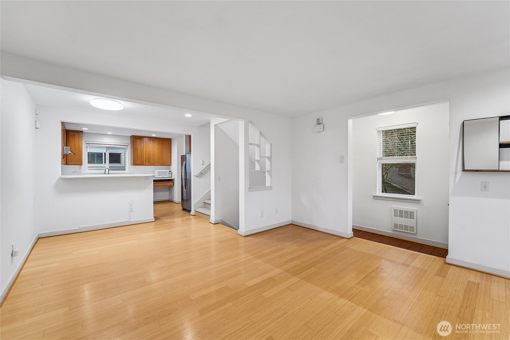 308 North 133rd Street Seattle, WA 98133 - Photo 6 of 34