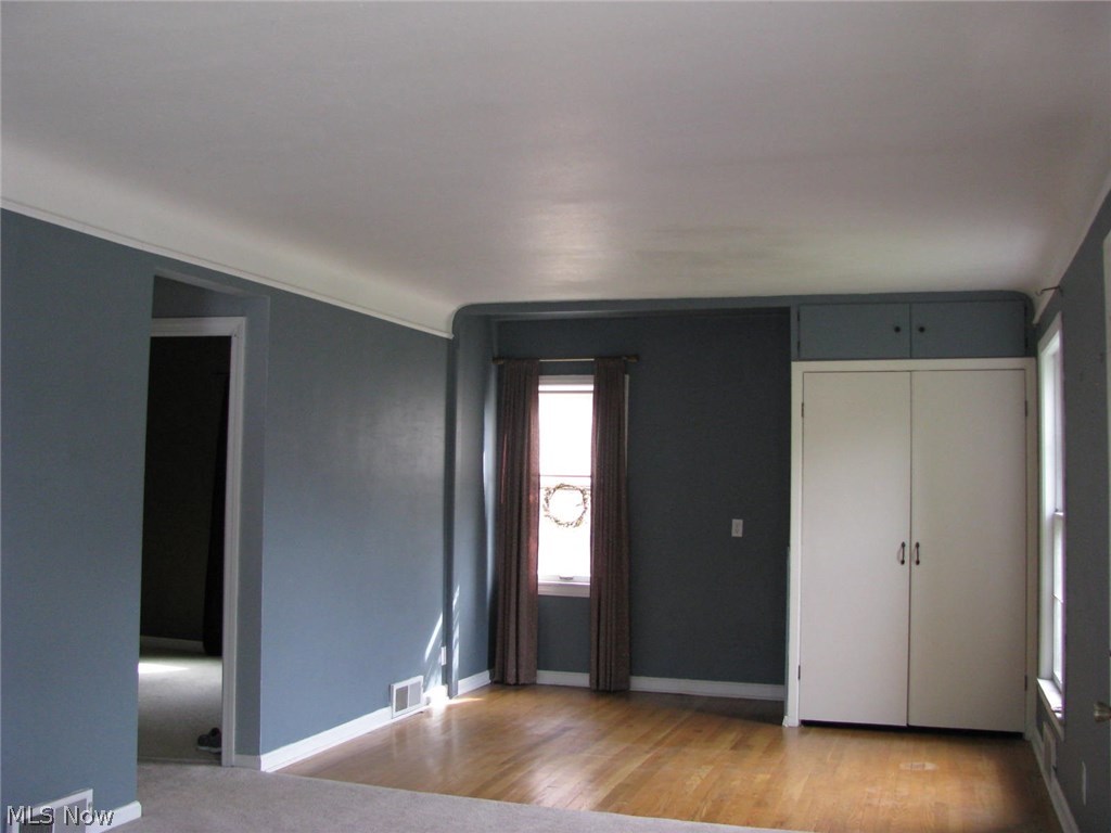 5651 Wellington Road Cleveland, OH 44124 - Photo 8 of 33