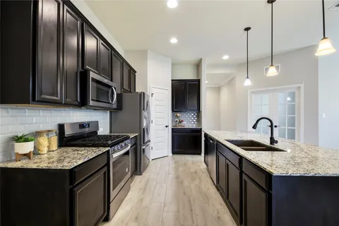 $2,200 | 107 Barley Fork Lane, Hutto, TX 78634
