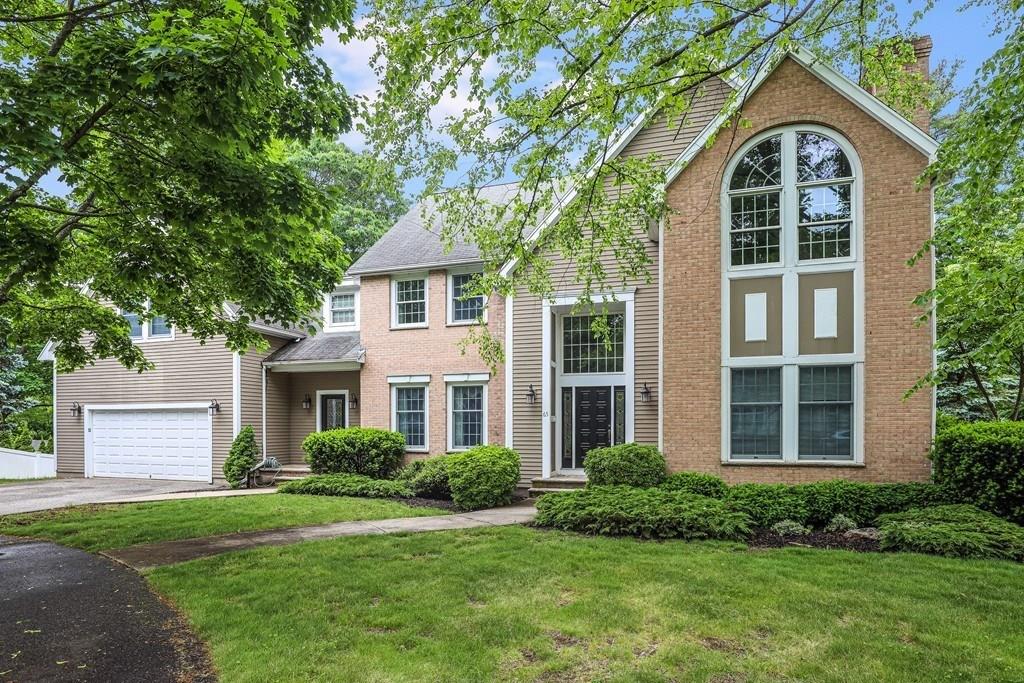 65 Andrews Road Wakefield, MA 01880 - Photo 1 of 41 Gallery Image 1