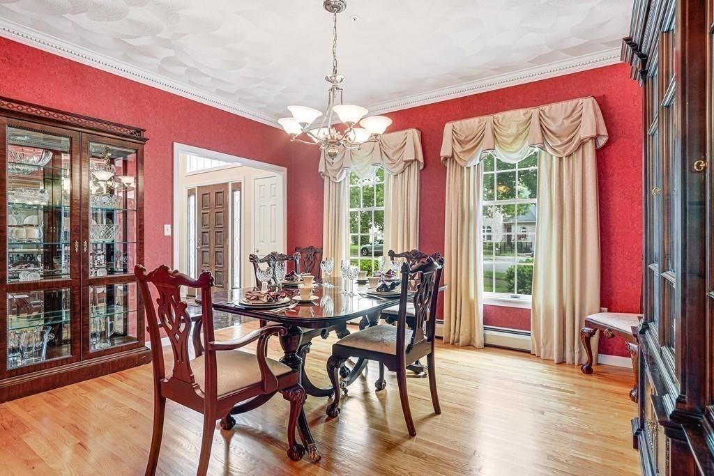 65 Andrews Road Wakefield, MA 01880 - Photo 12 of 41 Gallery Image 12