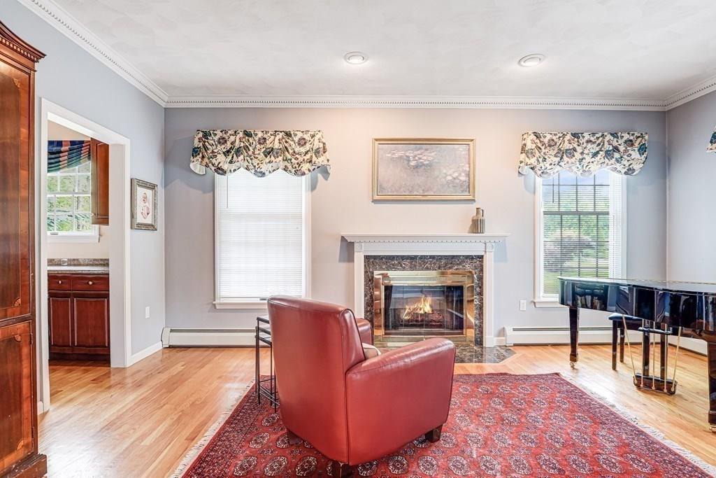 65 Andrews Road Wakefield, MA 01880 - Photo 14 of 41 Gallery Image 14