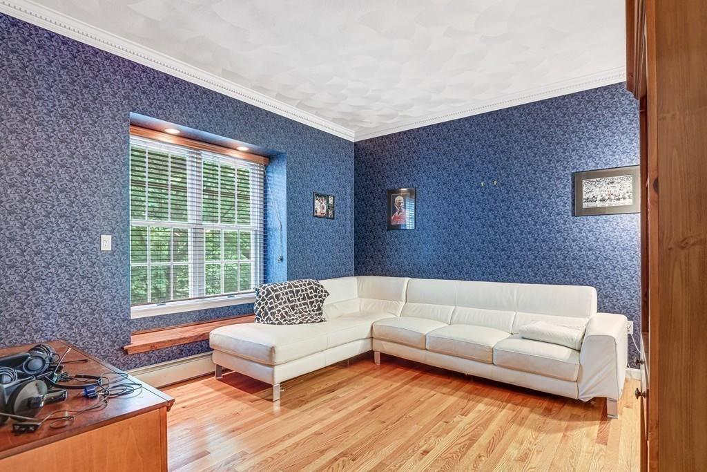 65 Andrews Road Wakefield, MA 01880 - Photo 16 of 41 Gallery Image 16
