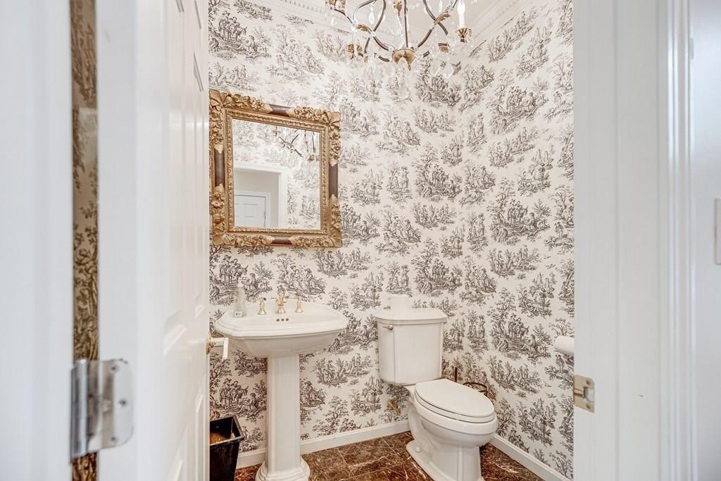 65 Andrews Road Wakefield, MA 01880 - Photo 17 of 41 Gallery Image 17