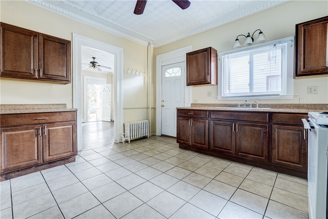 416 Gregory Street, Unit DOWN Rochester, NY 14620 - Photo 14 of 20