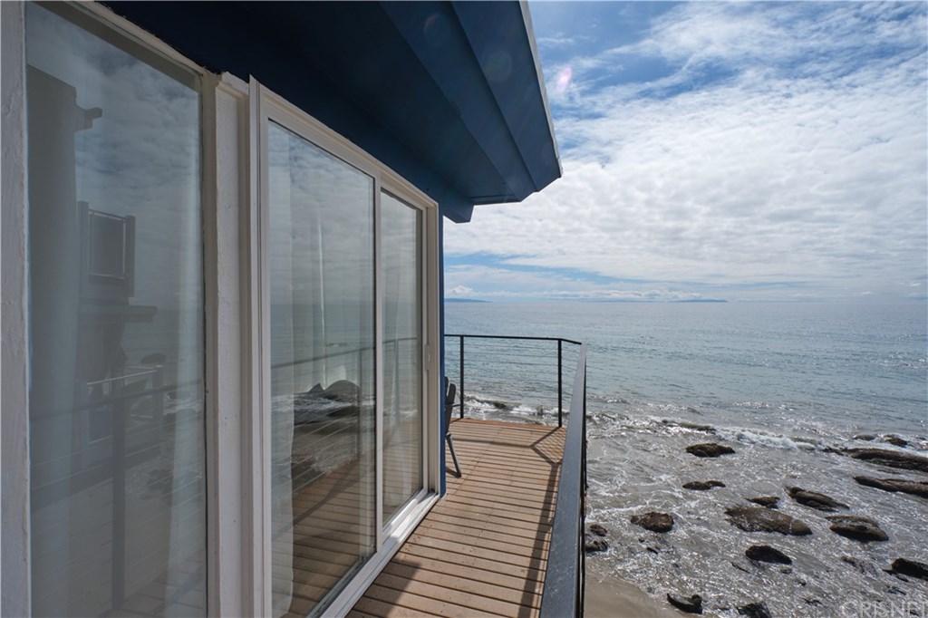 20650 Pacific Coast Highway Malibu, CA 90265 - Photo 22 of 23