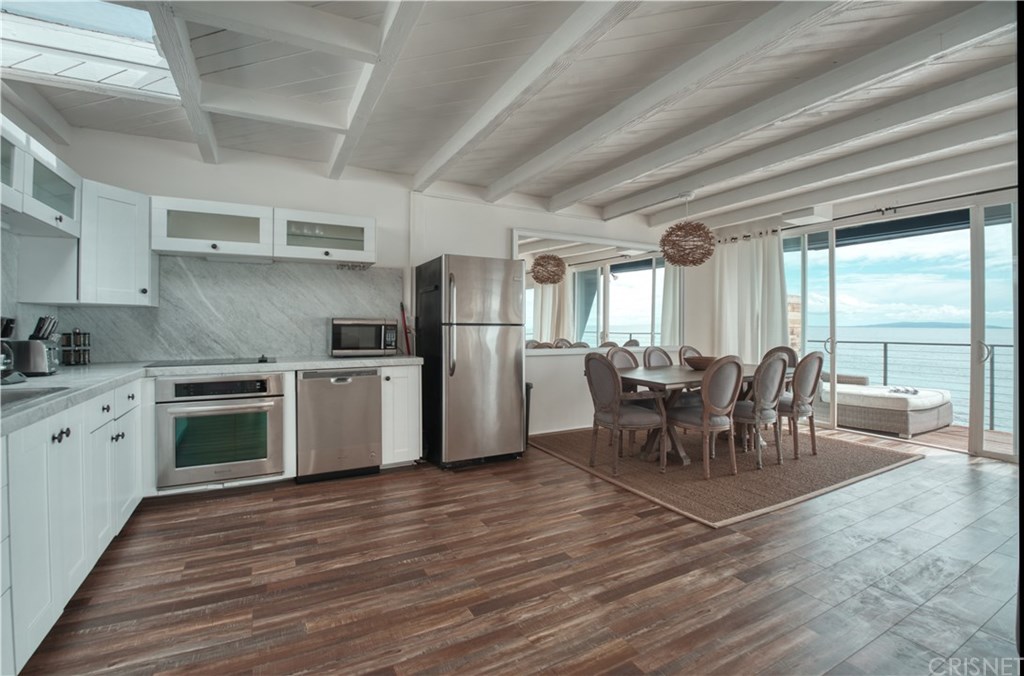 20650 Pacific Coast Highway Malibu, CA 90265 - Photo 7 of 23